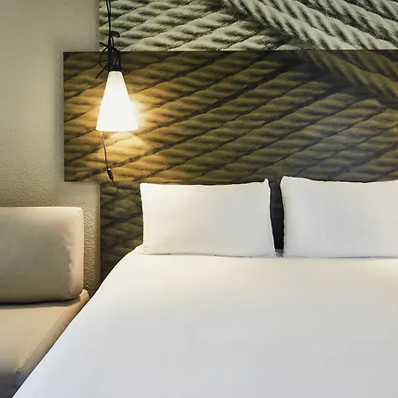 Ibis Place D'italie 13eme Hotel